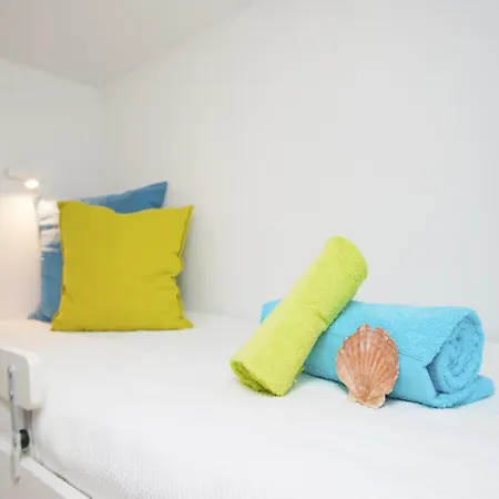 Apartment In Albufeira Near Sea Beach