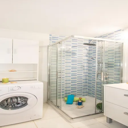 Apartment In Albufeira Near Sea Beach Албуфейра